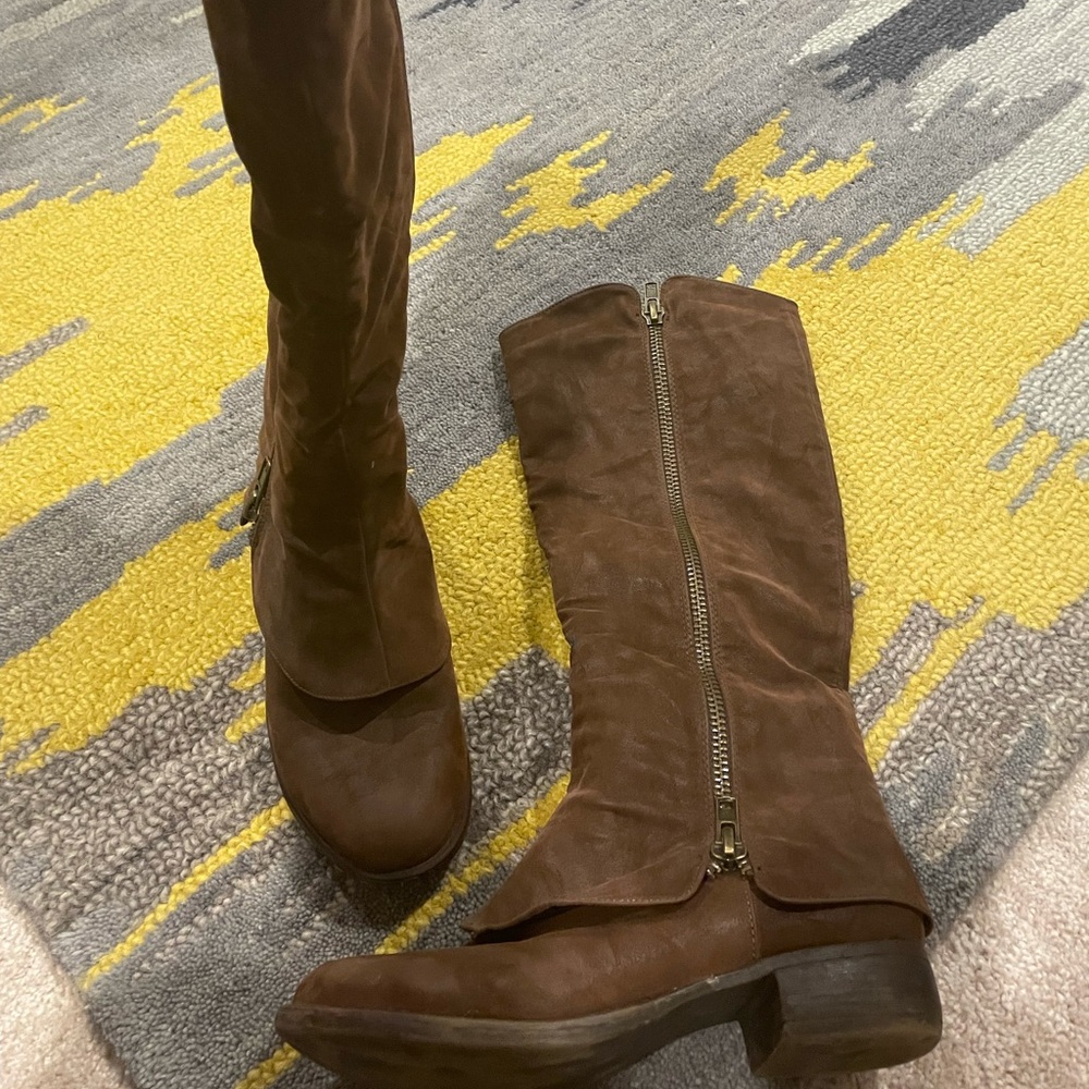 Brown riding boot